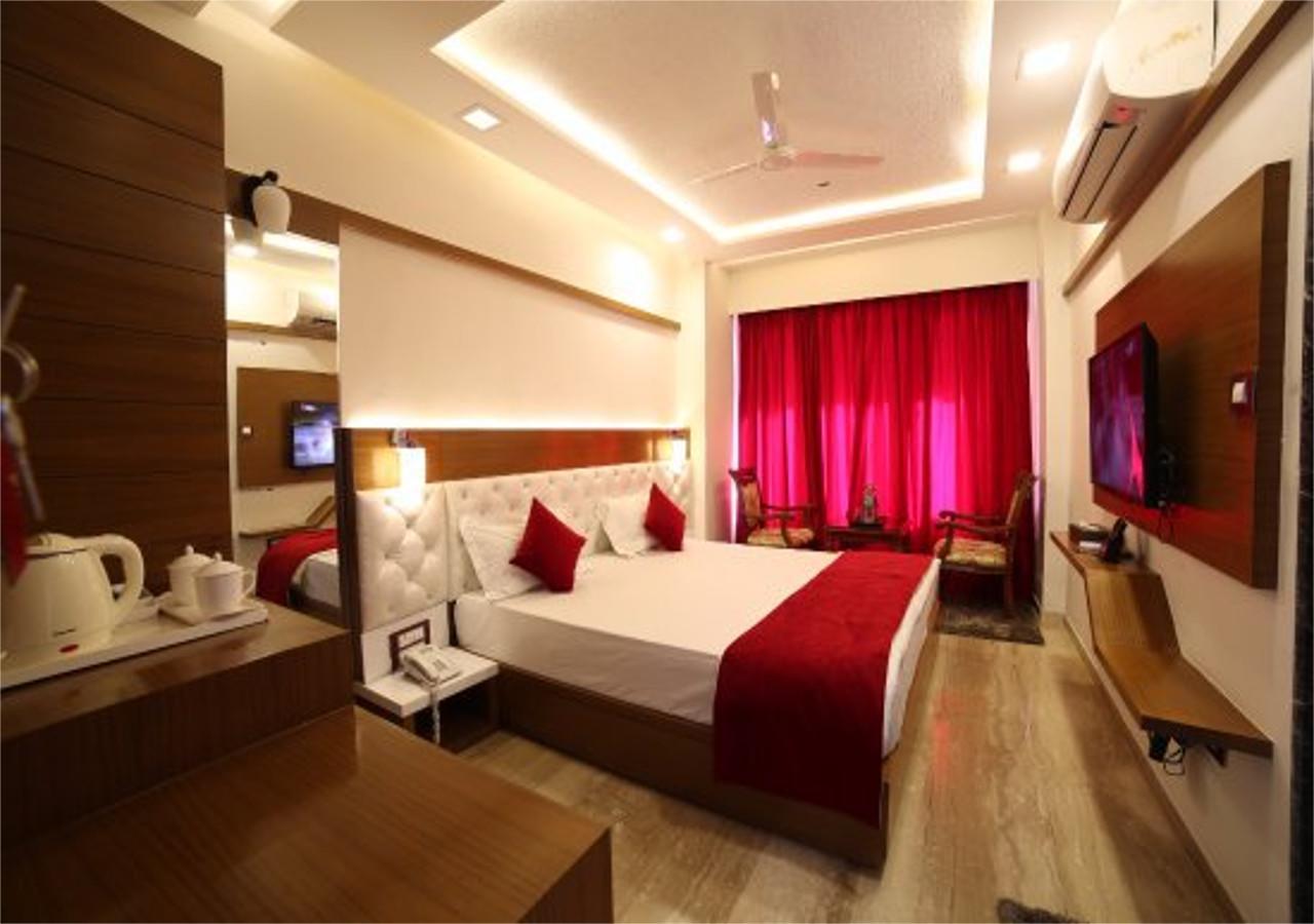 Hotel Sheratone Mount Abu Exterior foto