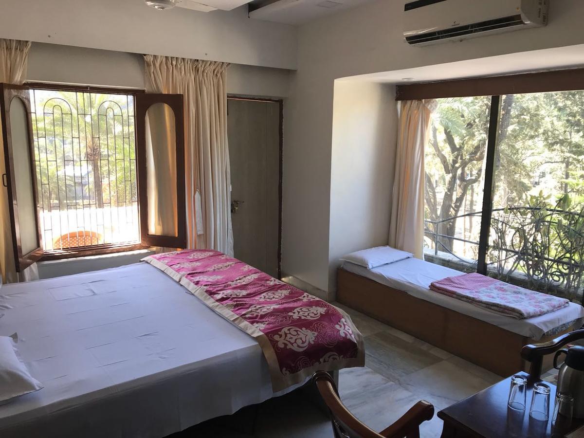Hotel Sheratone Mount Abu Exterior foto