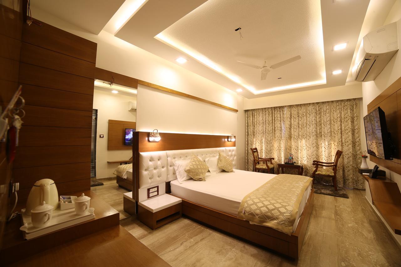 Hotel Sheratone Mount Abu Exterior foto