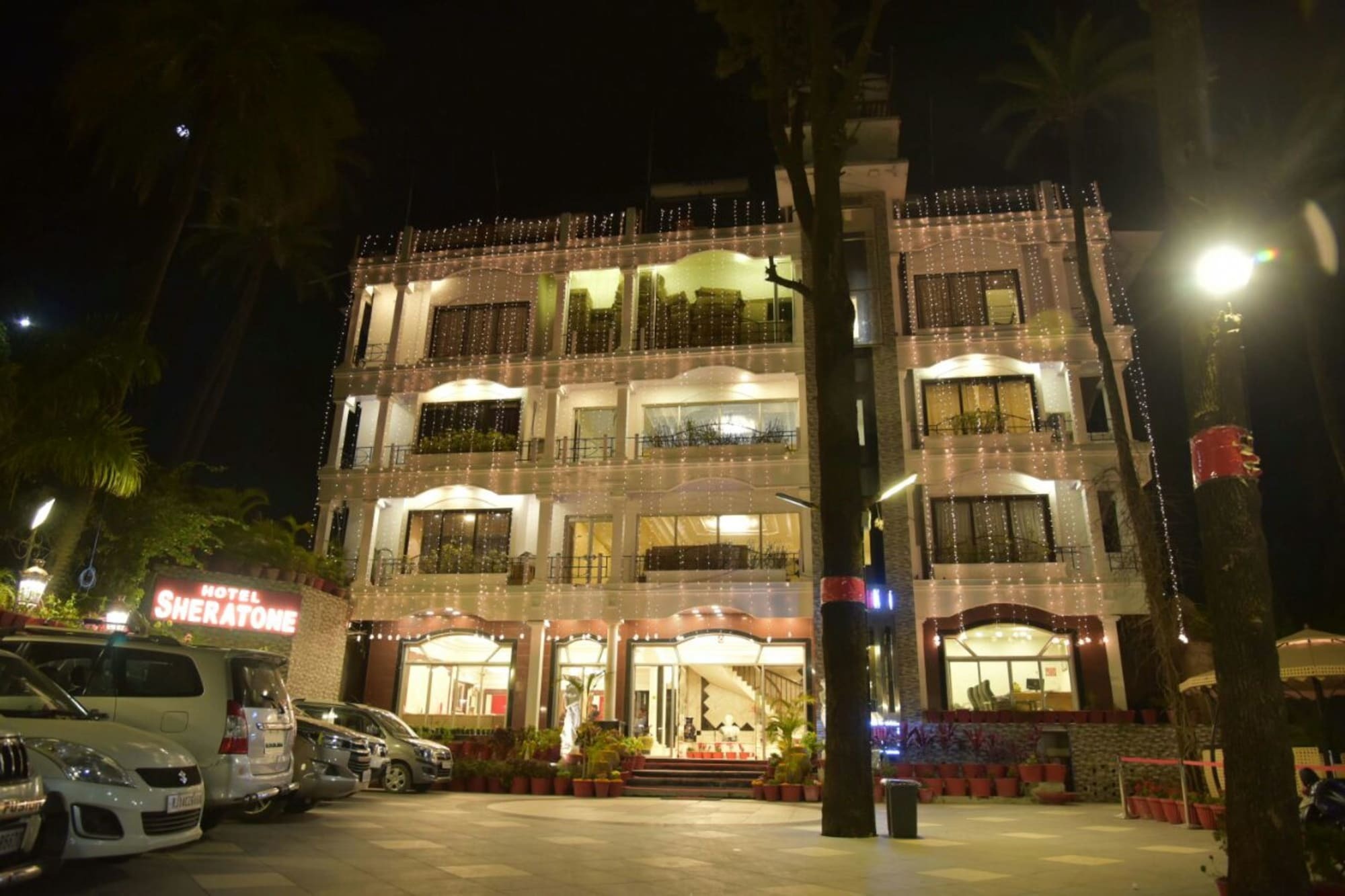 Hotel Sheratone Mount Abu Exterior foto